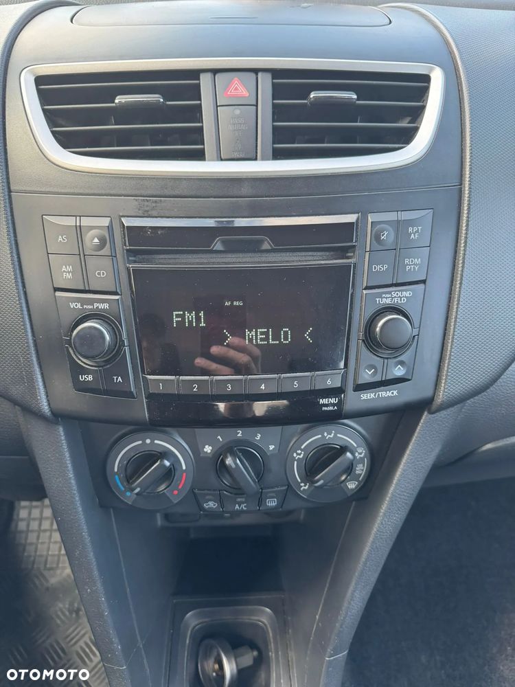 Suzuki Swift - 16