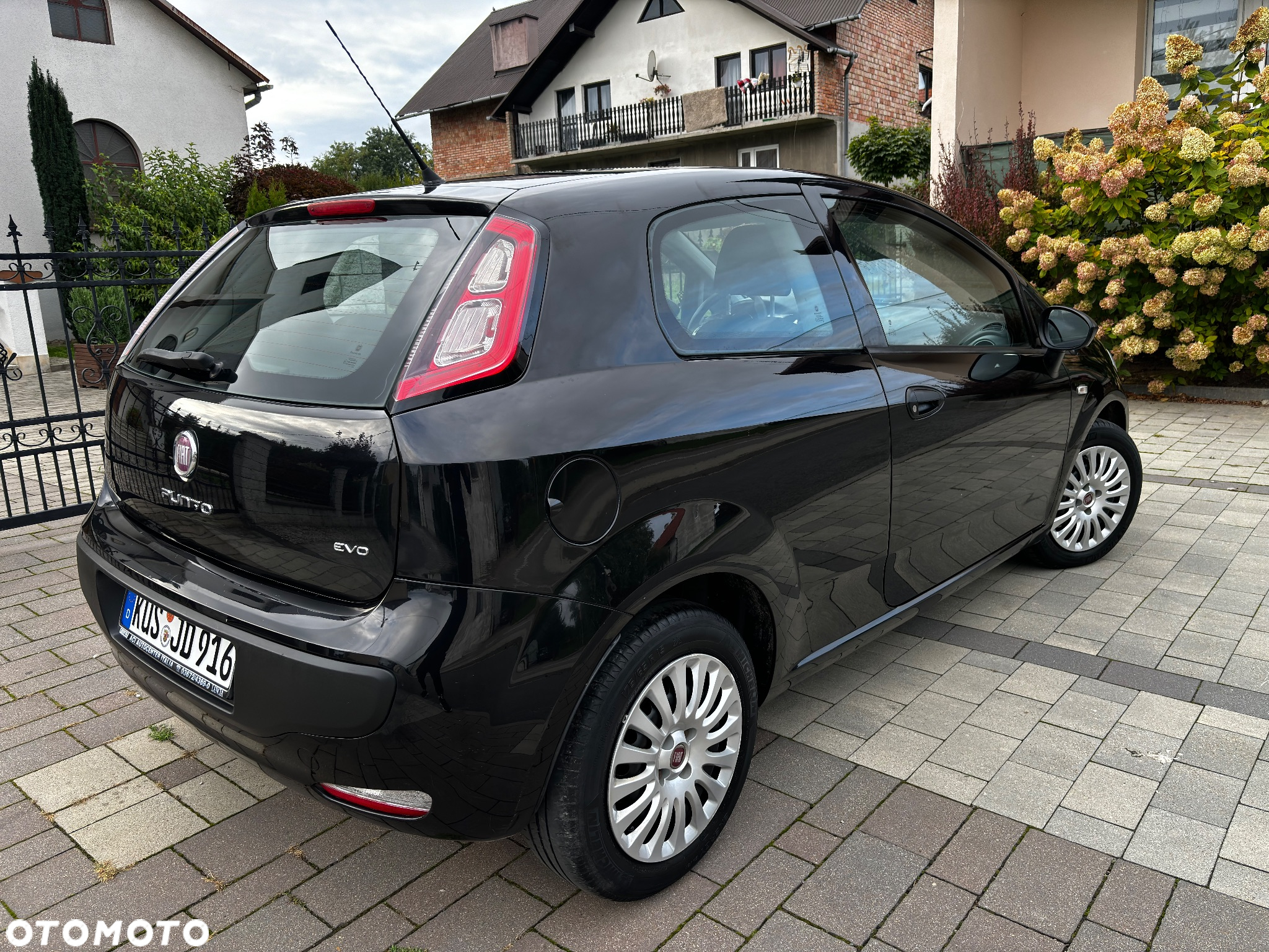 Fiat Punto Evo 1.2 8V Lounge - 3