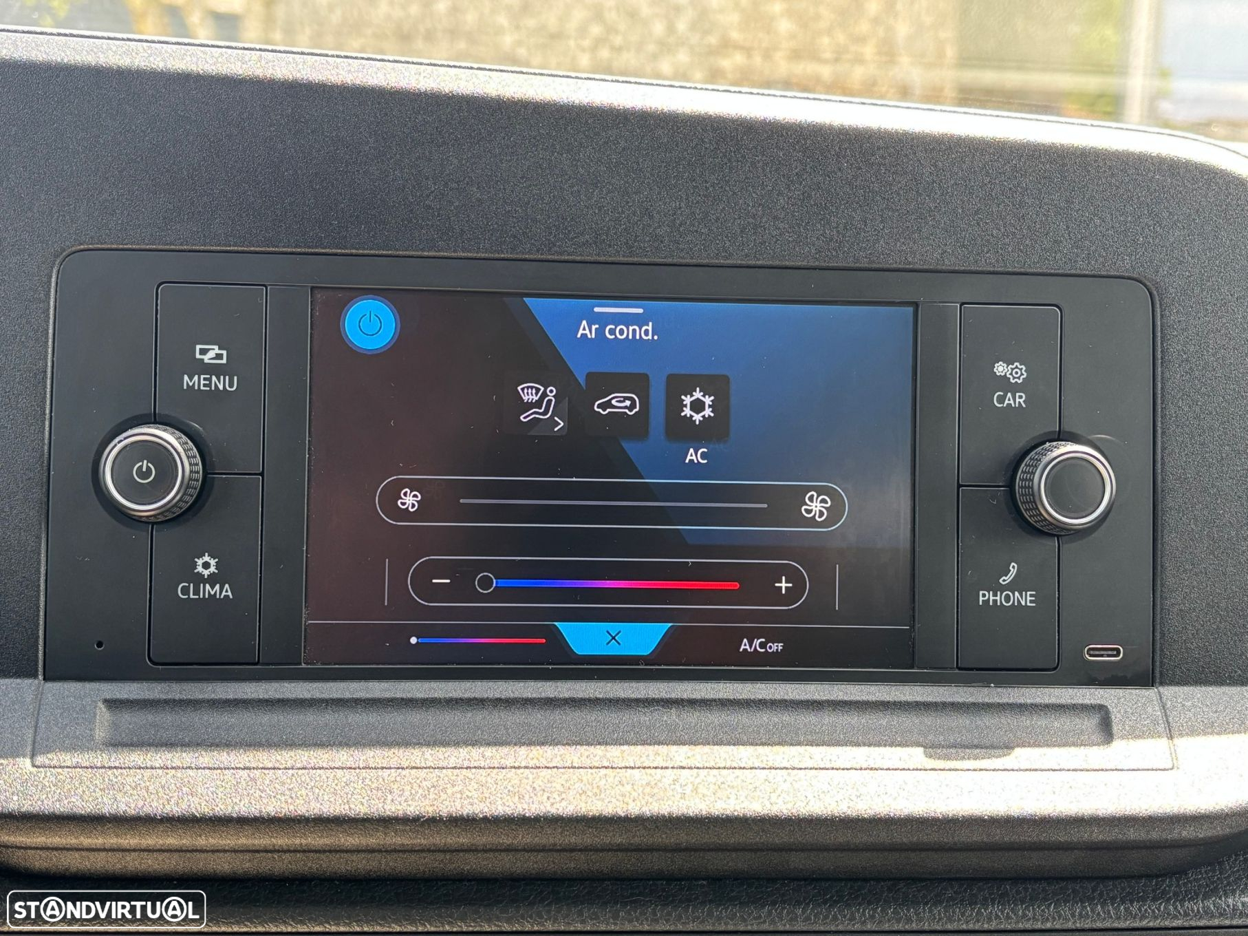 VW Caddy Maxi 2.0 TDI - 12