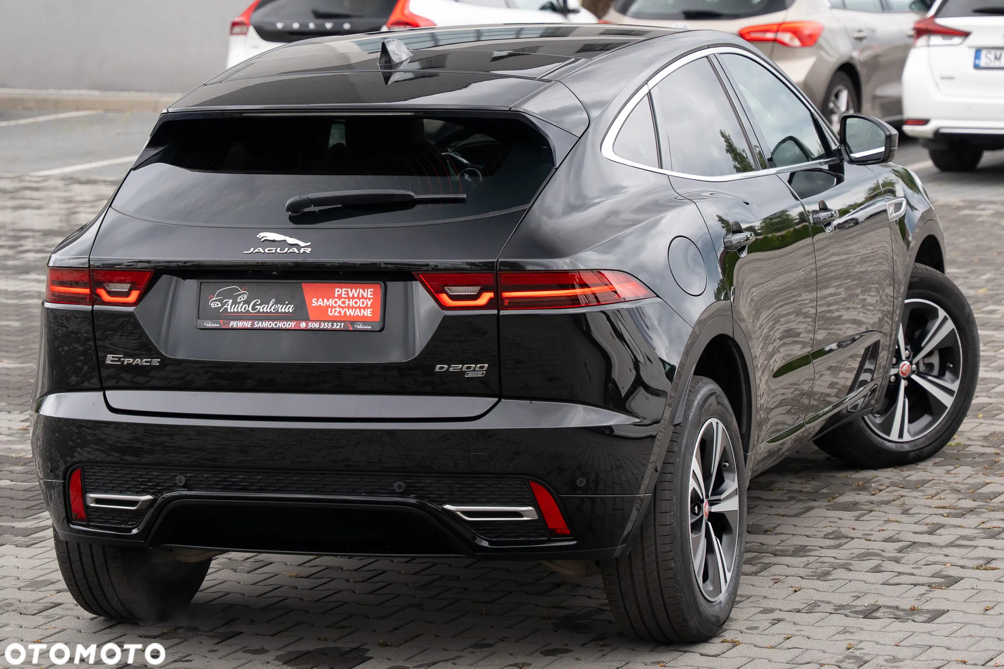 Jaguar E-Pace D200 AWD R-Dynamic - 9