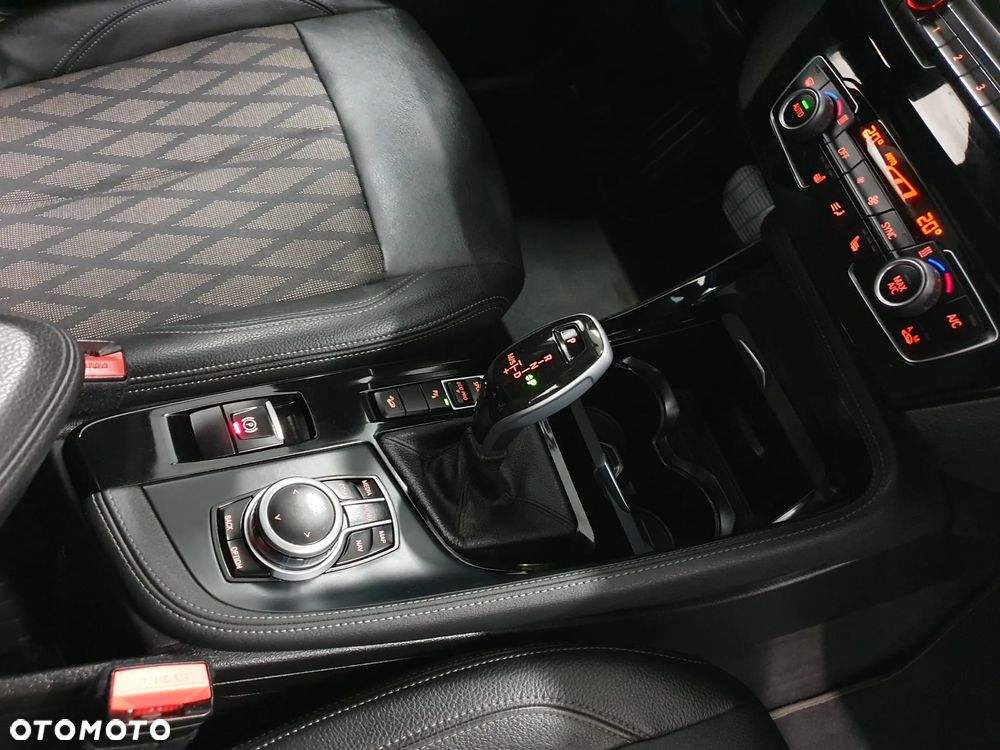 BMW X1 sDrive18d M Sport sport - 19