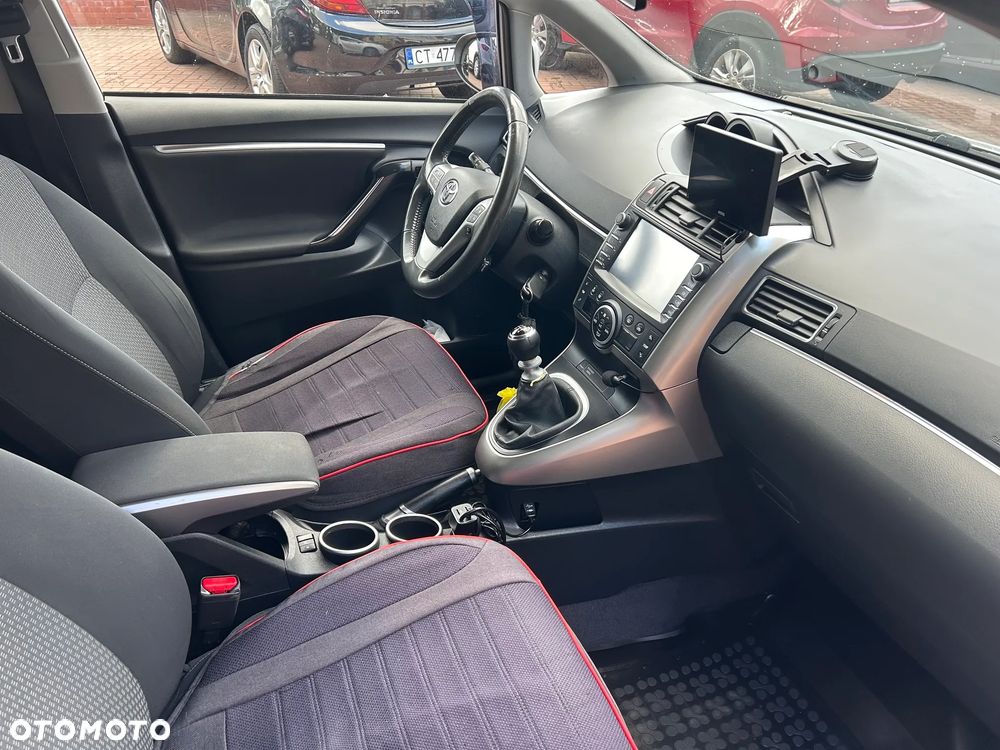 Toyota Verso 1.8 Sol plus NAVI - 20