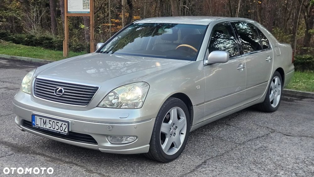 Lexus LS Standard - 2