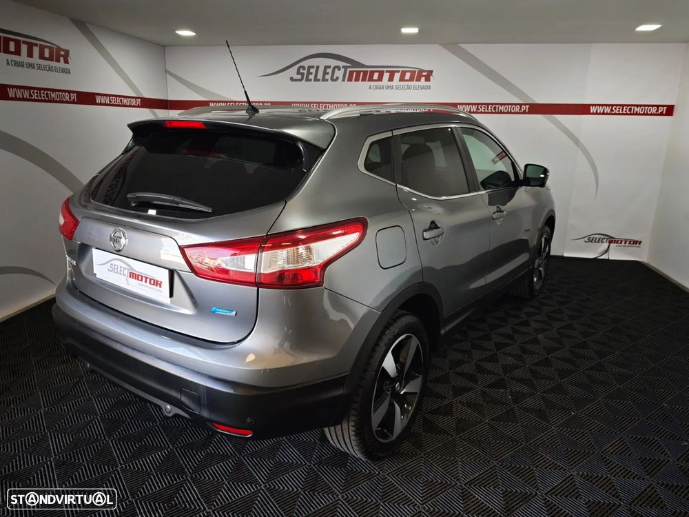 Nissan Qashqai 1.5 dCi N-Connecta 18 - 6