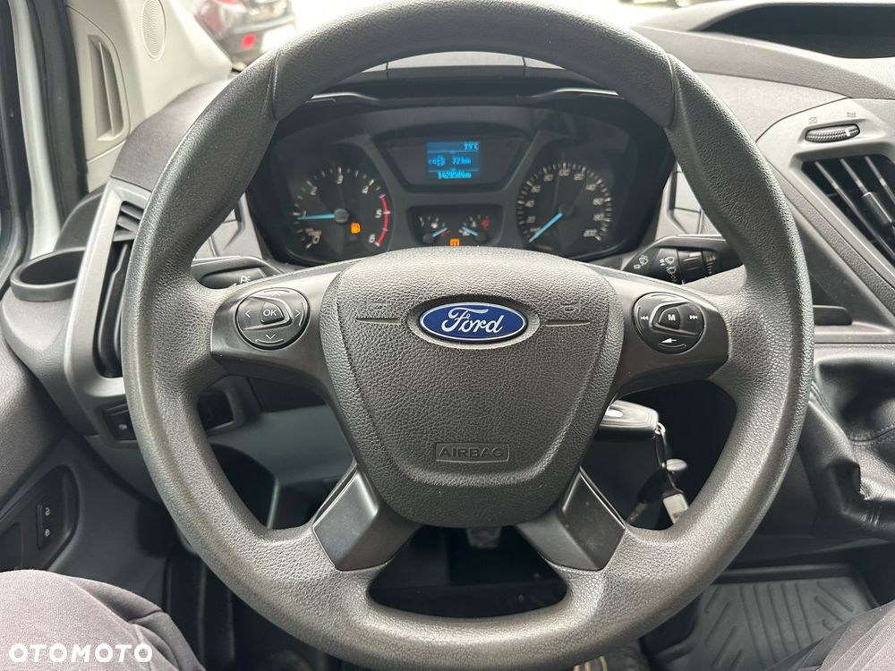 Ford TRANSIT CUSTOM - 10