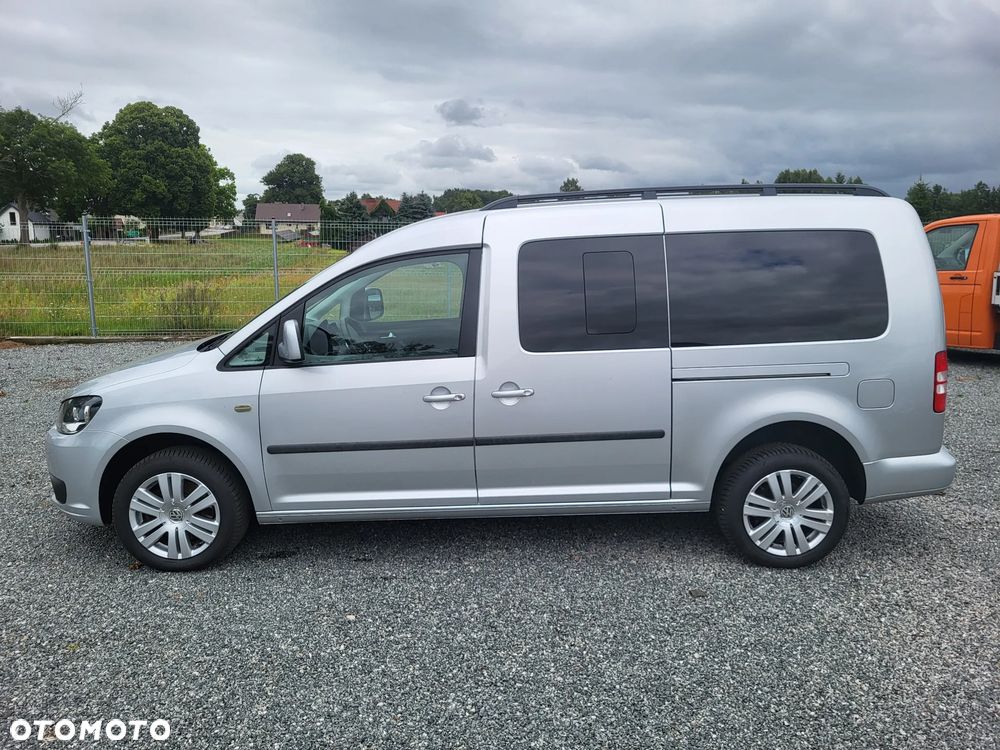 Volkswagen Caddy Maxi Comfortline Mixt DSG - 8