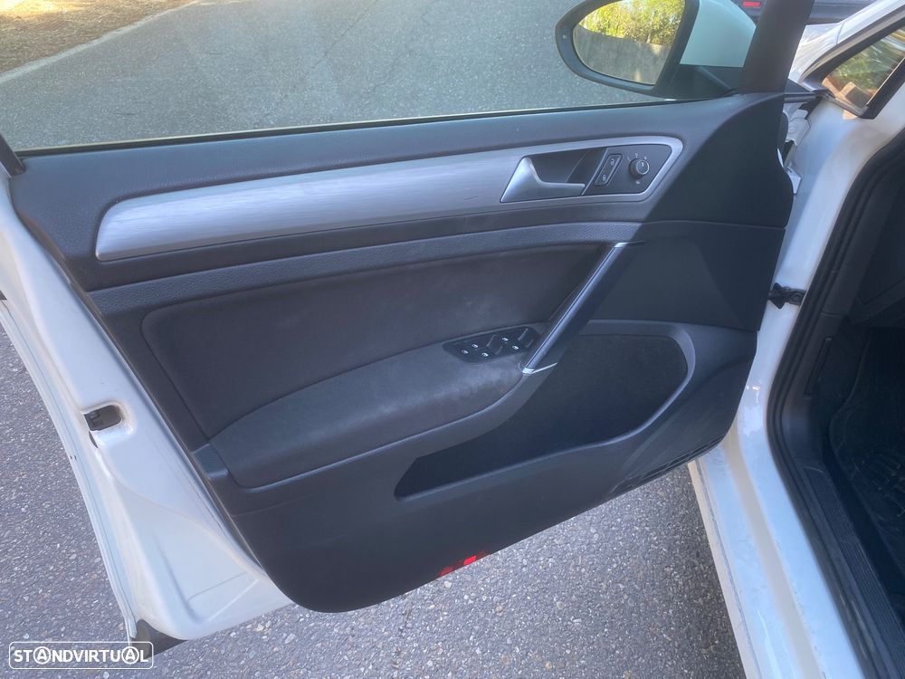 VW Golf 1.6 TDi BlueMotion DSG Comfortline - 15