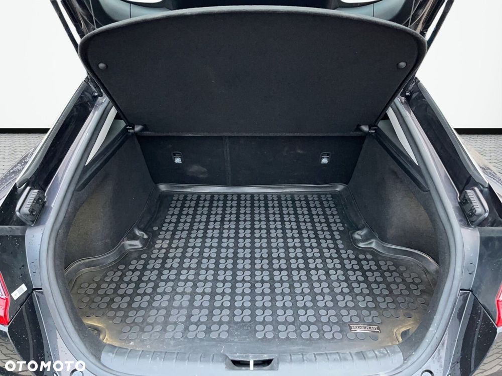 Kia Stinger 2.0 T-GDI L - 16