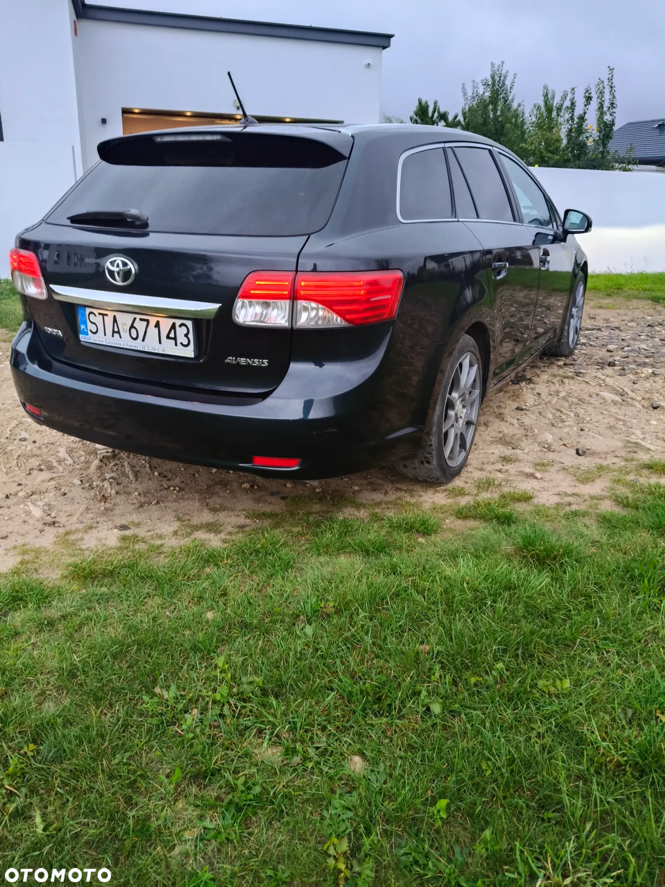 Toyota Avensis - 4