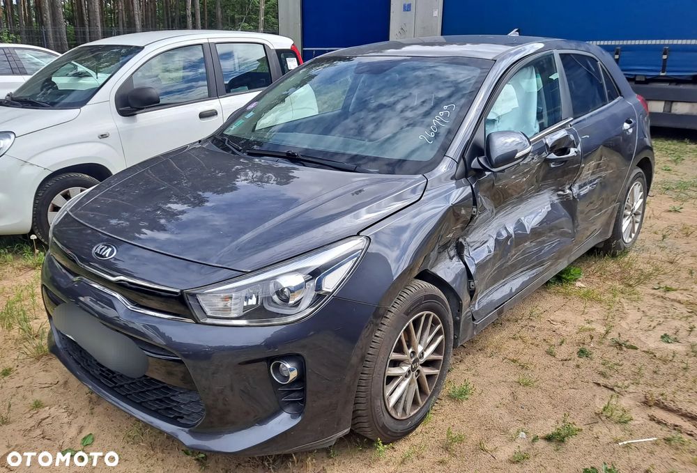 Kia Rio 1.2 Dream Team Edition - 2