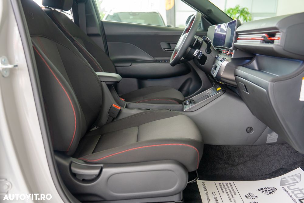 Hyundai KONA 1.6 GDI 141 CP 2WD 6DCT HEV Premium - 14
