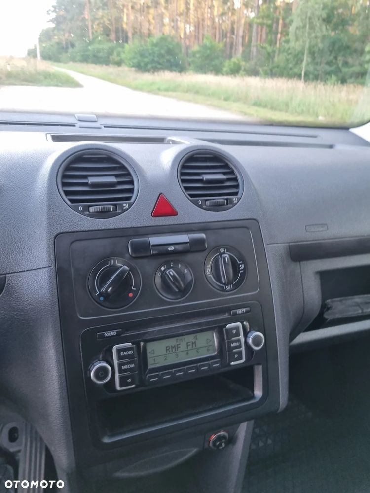 Volkswagen Caddy - 17