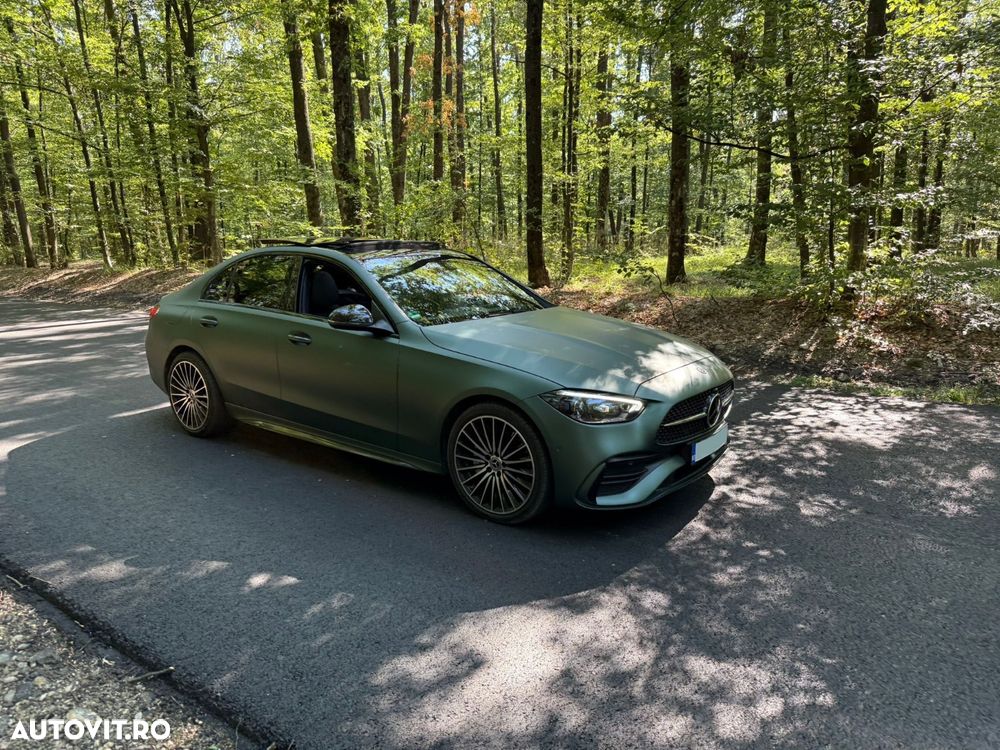 Mercedes-Benz C 300 e T 9G-TRONIC AMG Line - 3