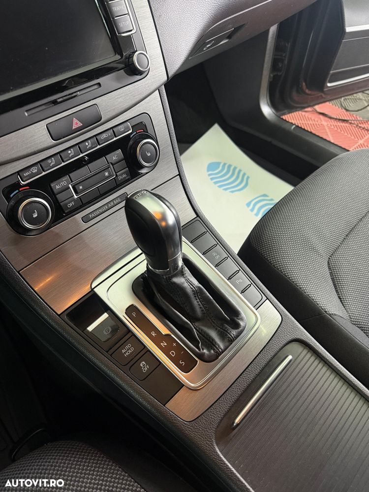 Volkswagen Passat 2.0 TDI Comfortline DPF DSG - 7