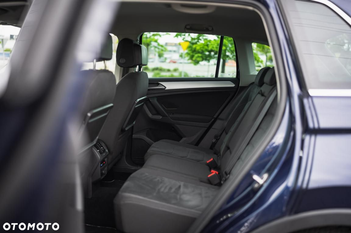 Volkswagen Tiguan - 28