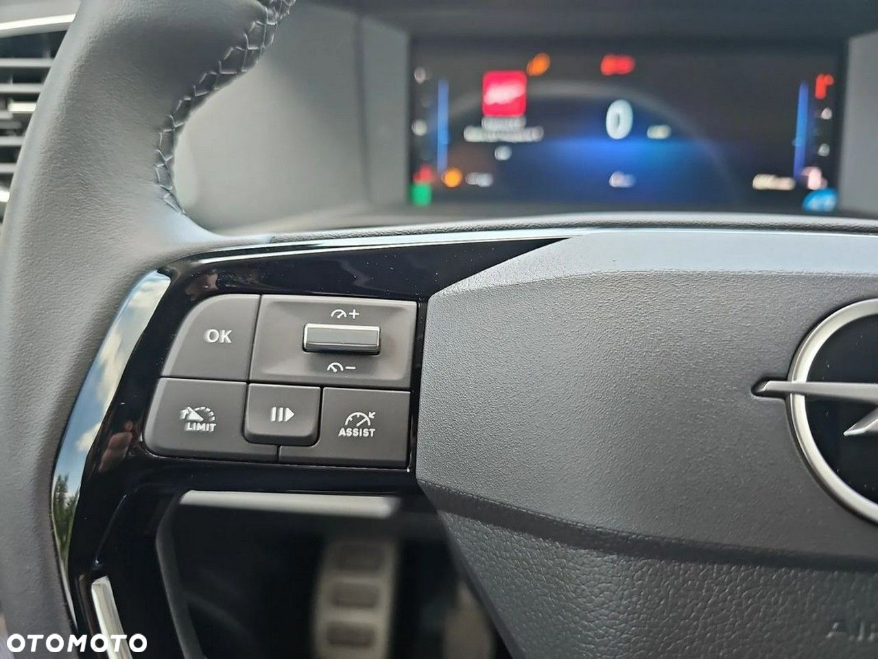 Opel Vivaro - 20