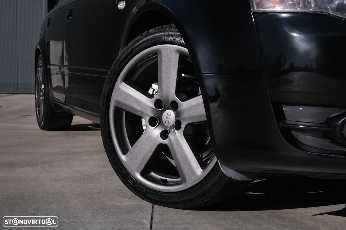 Audi A4 Avant 2.0 TDI S-line - 8