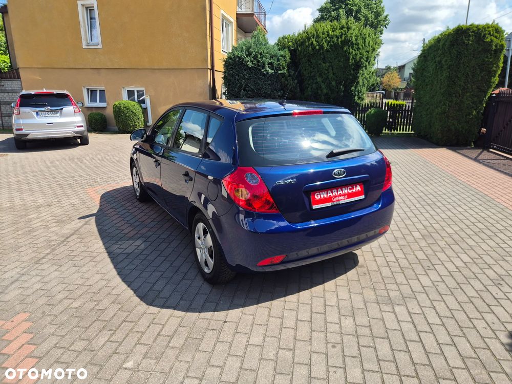 Kia Ceed 1.6 CVVT LX - 21