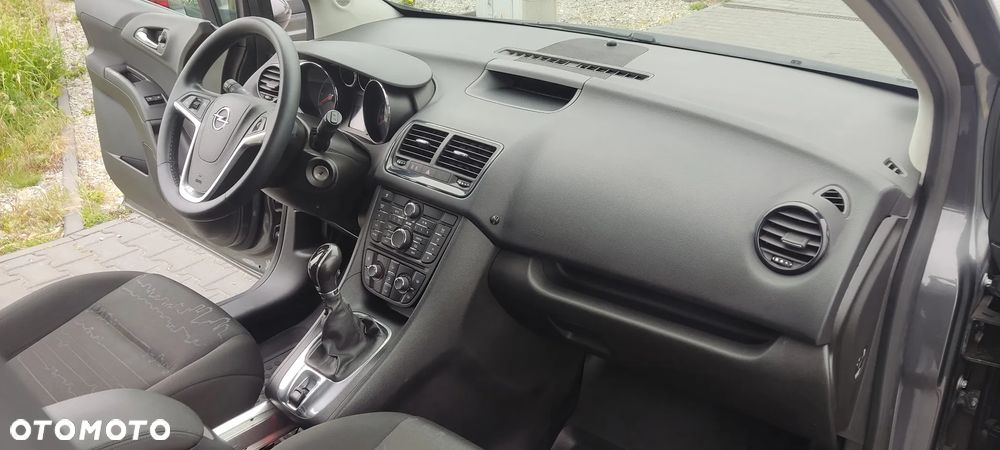 Opel Meriva 1.4 Active - 11