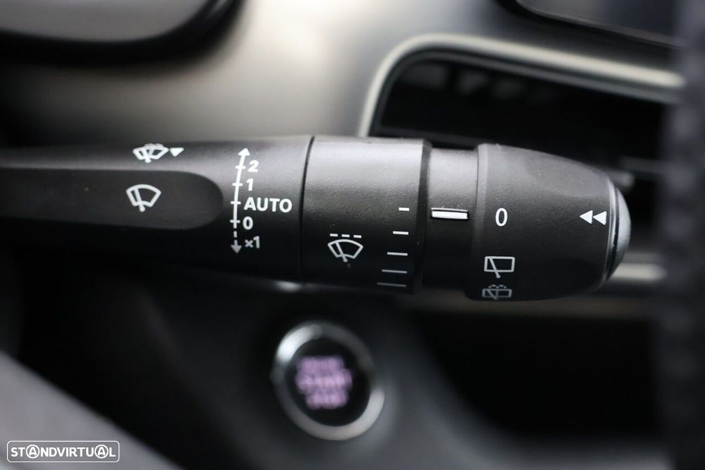 Jeep Avenger 54 kWh Altitude - 11
