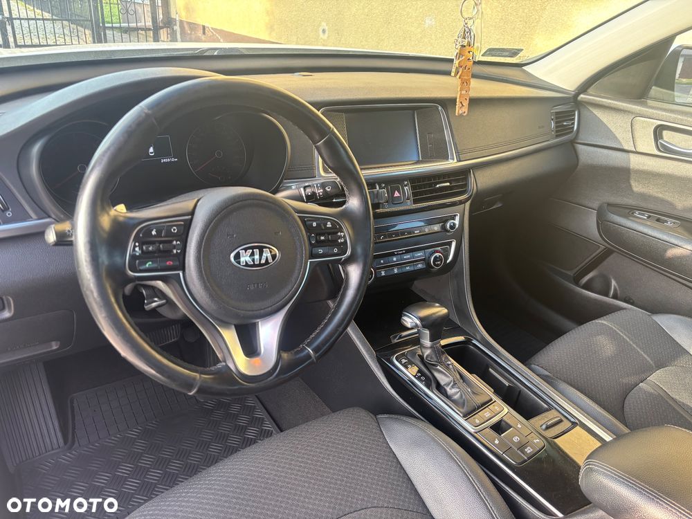Kia Optima 1.7 CRDI L DCT - 6