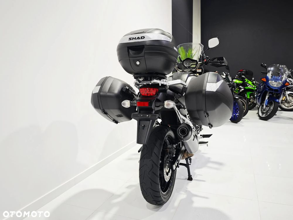 Suzuki V-STROM - 13