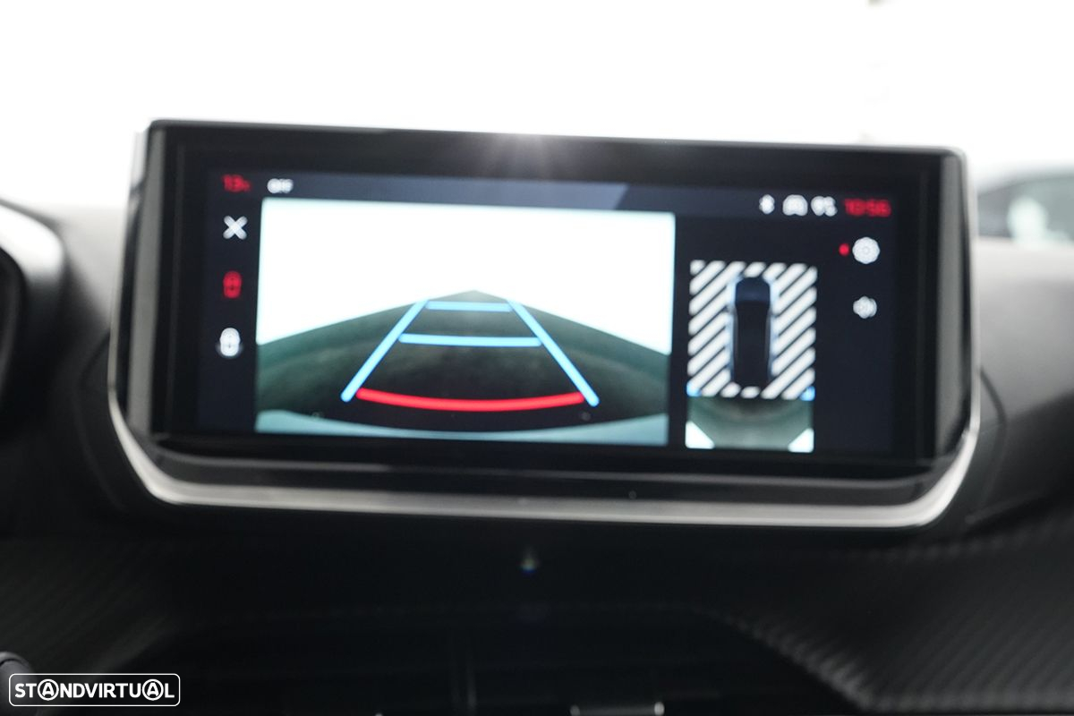 Peugeot 2008 1.2 PureTech Allure - 12