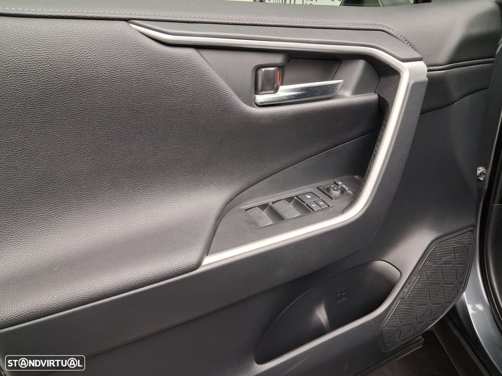 Toyota RAV4 - 31