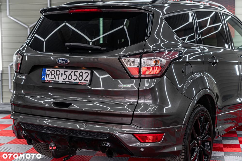 Ford Kuga 1.5 EcoBoost 2x4 ST-Line - 10