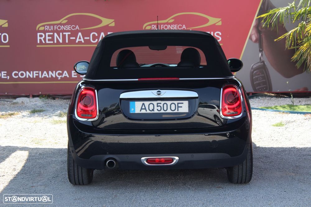 MINI Cabrio Cooper D - 12