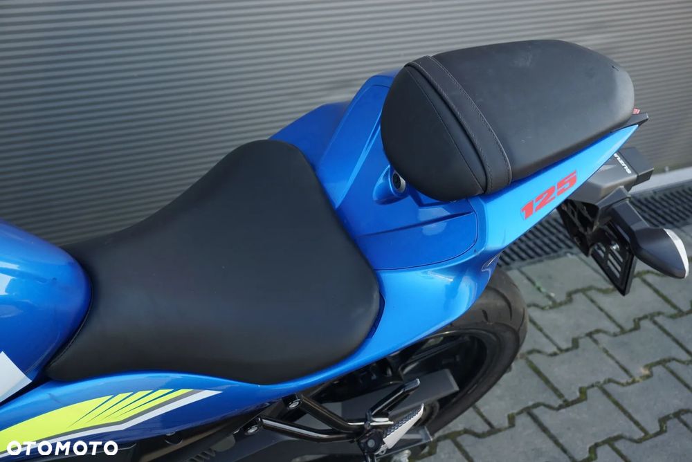 Suzuki GSX - 7