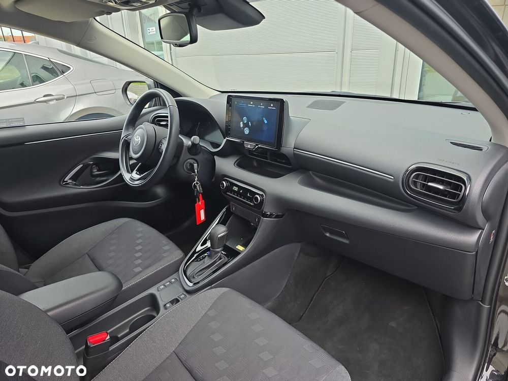 Toyota Yaris Hybrid 1.5 Style - 16