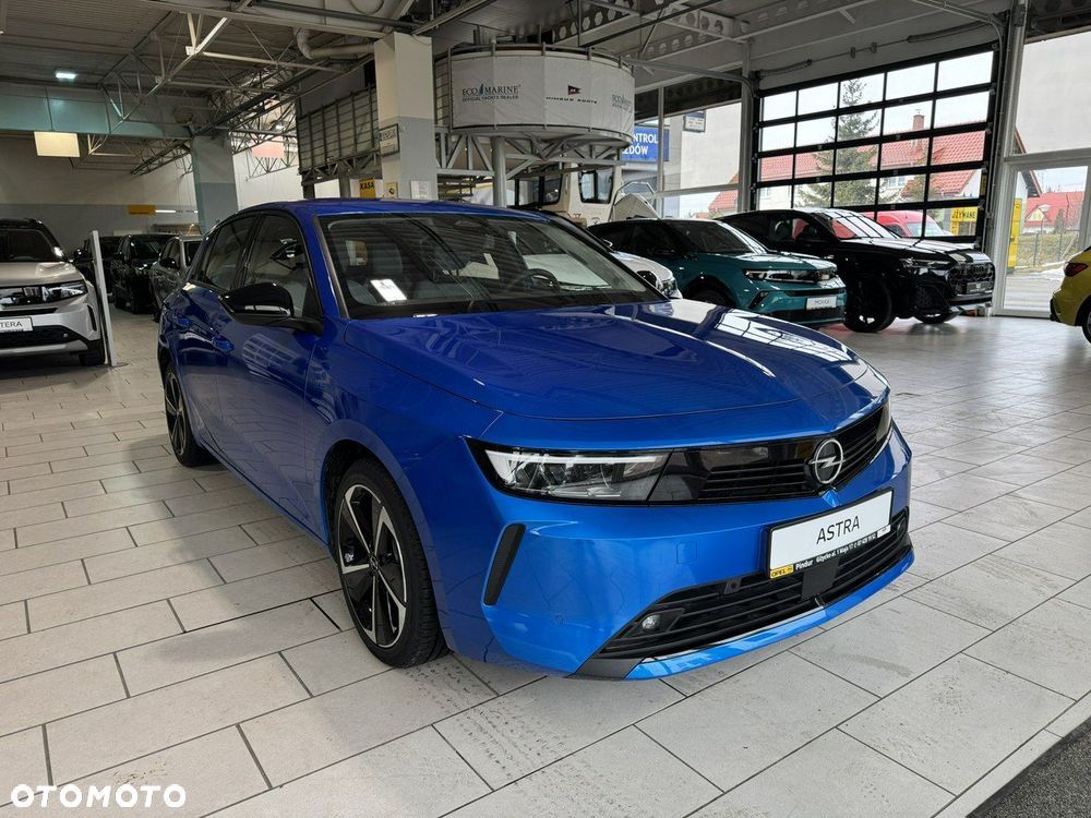 Opel Astra 1.2 T Edition S&S - 3