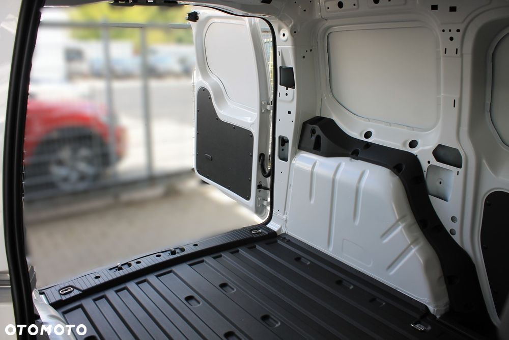 Volkswagen Caddy - 7