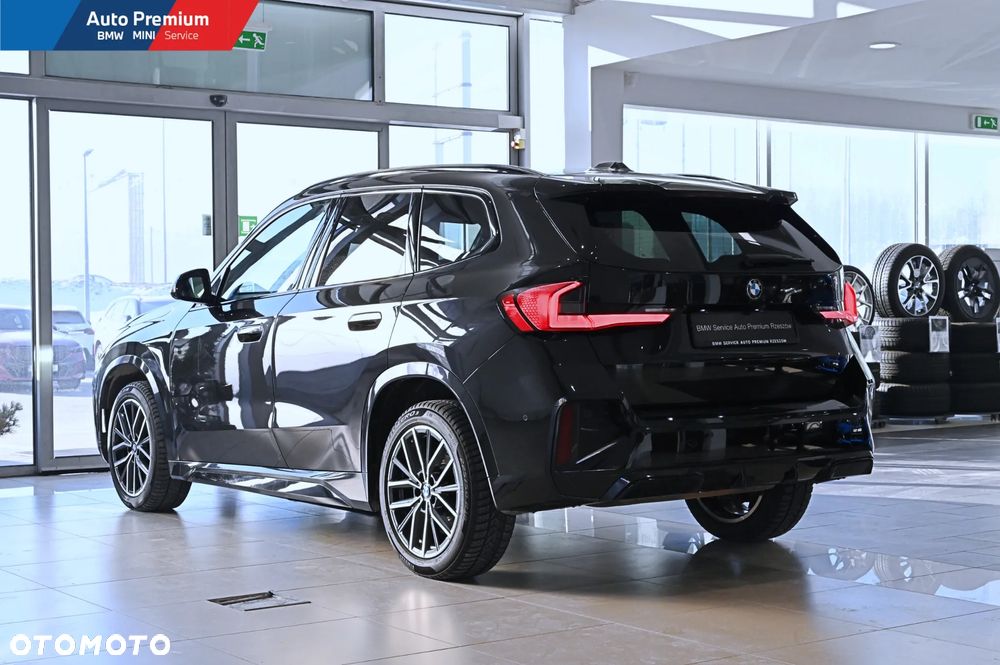 BMW X1 sDrive18i - 21