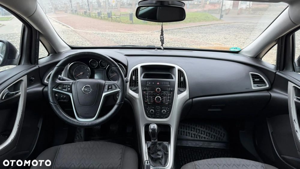 Opel Astra - 34