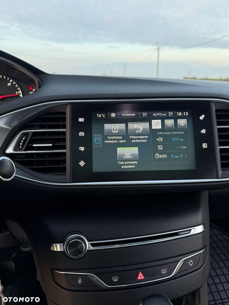 Peugeot 308 BlueHDi FAP 150 Stop&Start Automatik Allure - 24