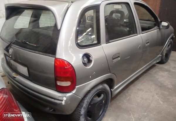 Para Peças Opel Corsa B (S93) - 1
