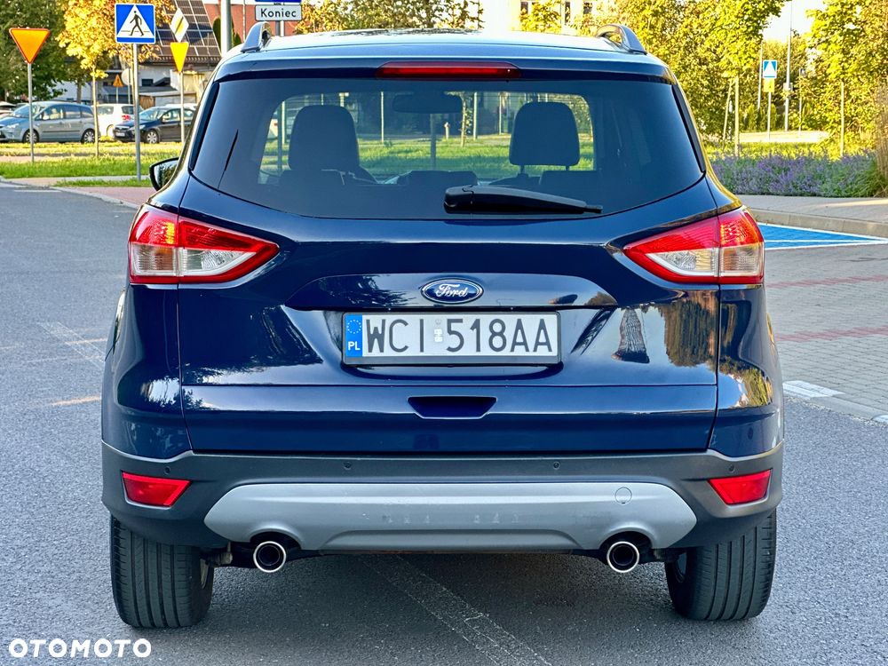 Ford Kuga 2.0 TDCi 2x4 Titanium - 8