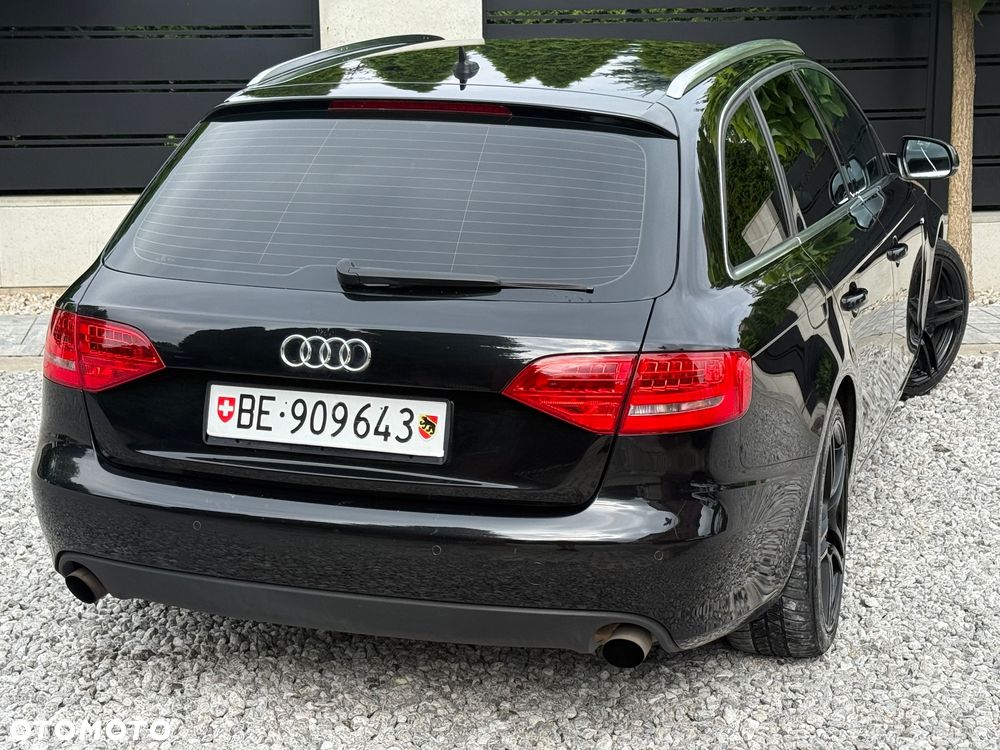 Audi A4 Avant 2.0 TFSI quattro S line Sportpaket - 12