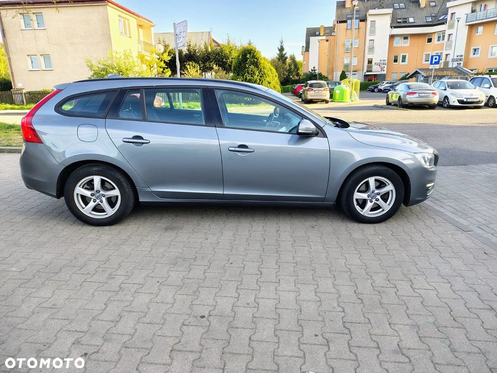 Volvo V60 D3 Linje Business - 14