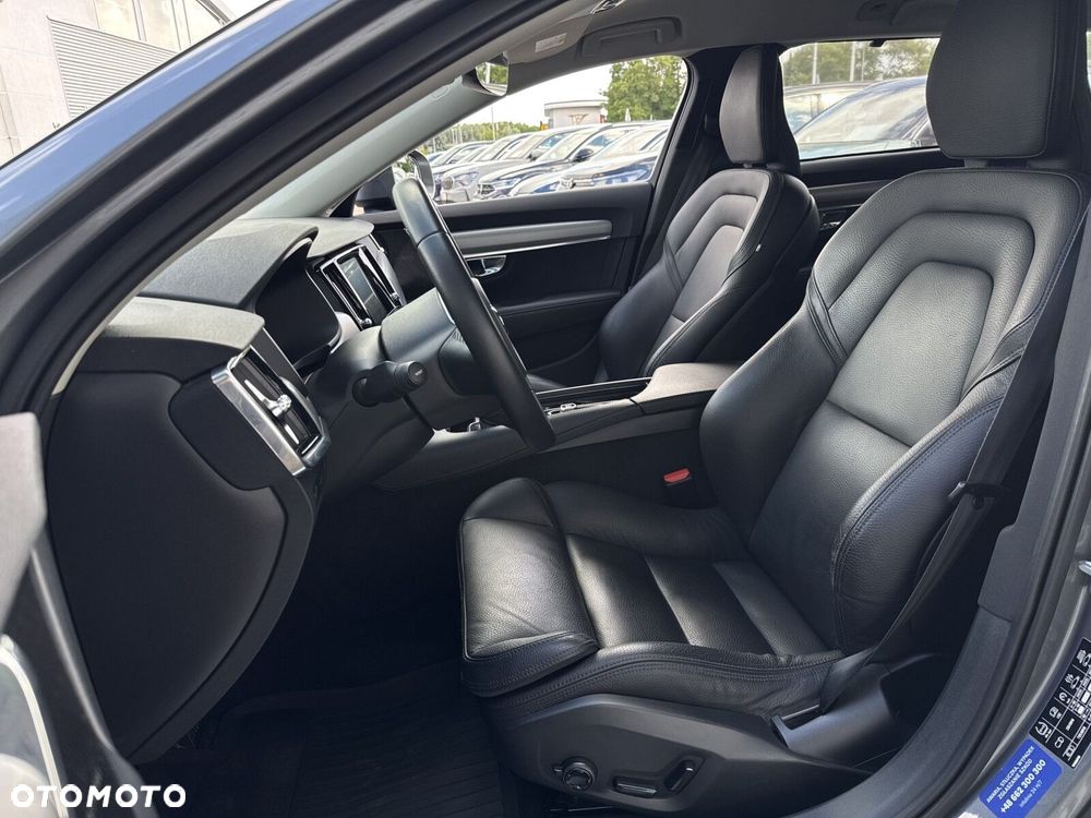 Volvo V90 Cross Country D5 AWD Pro - 9