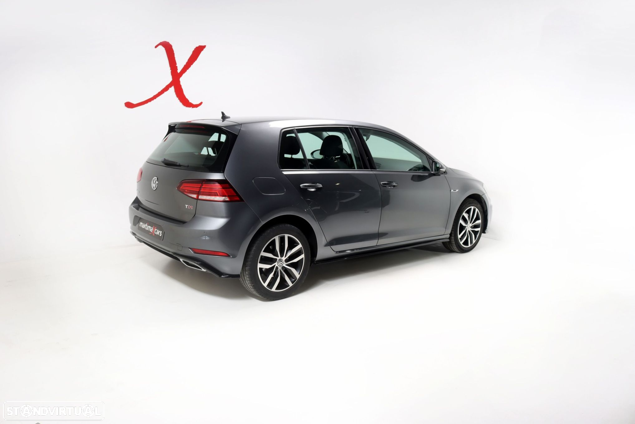 VW Golf 1.6 TDI R-Line - 4