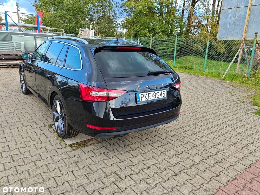 Skoda Superb 2.0 TDI SCR Ambition DSG - 5