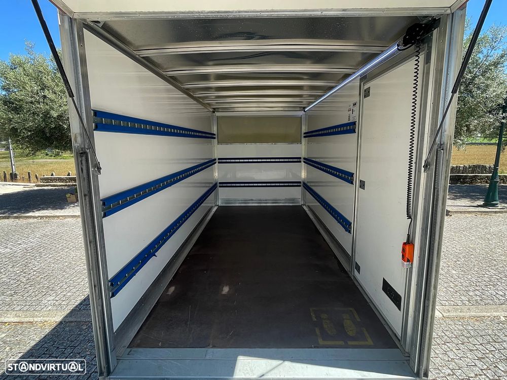 VW Crafter 2.0 TDI Contentor + Plataforma Elevatória - 20