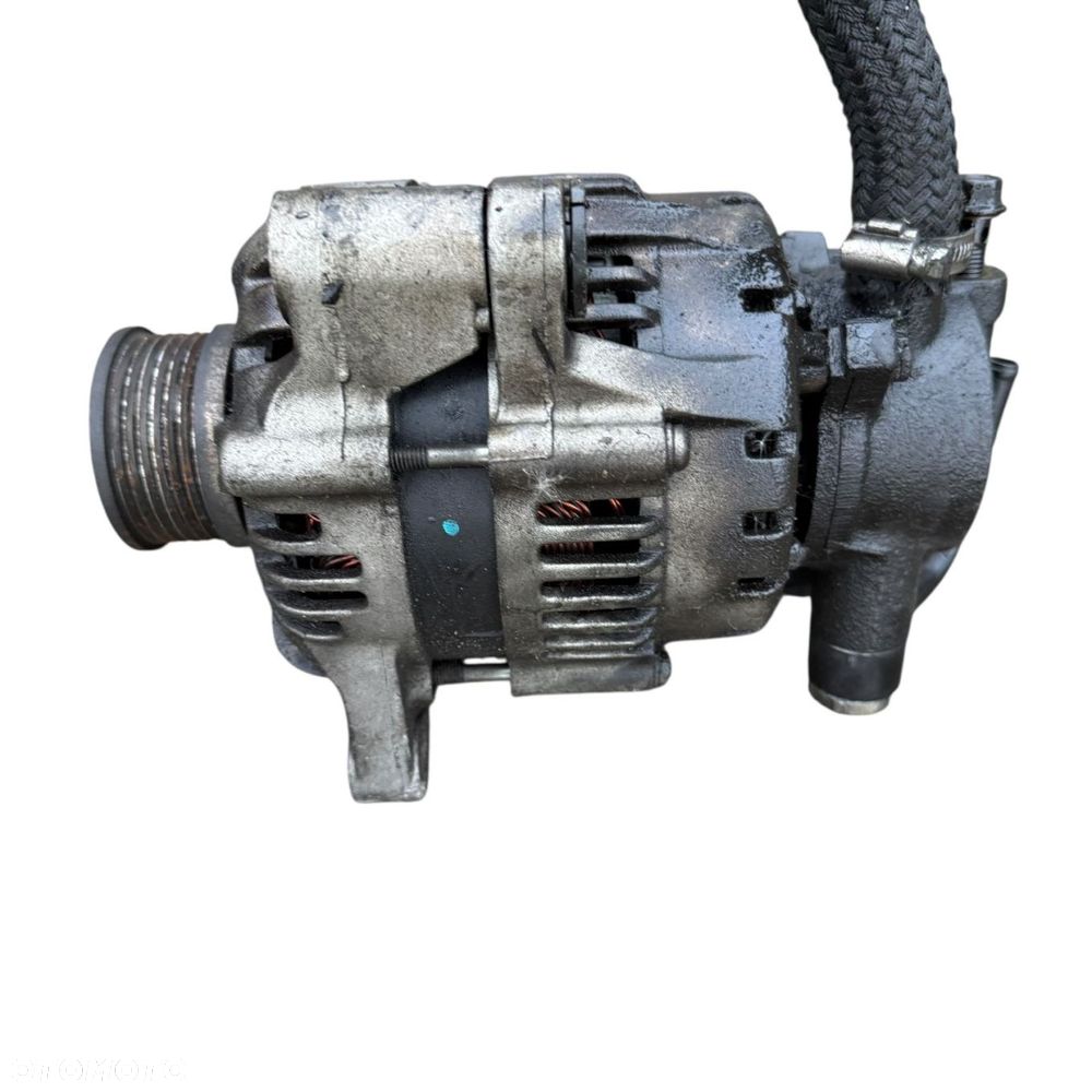 Alternator 37300-27013 Kia Sportage 2.0 CRDI 2009r - 1