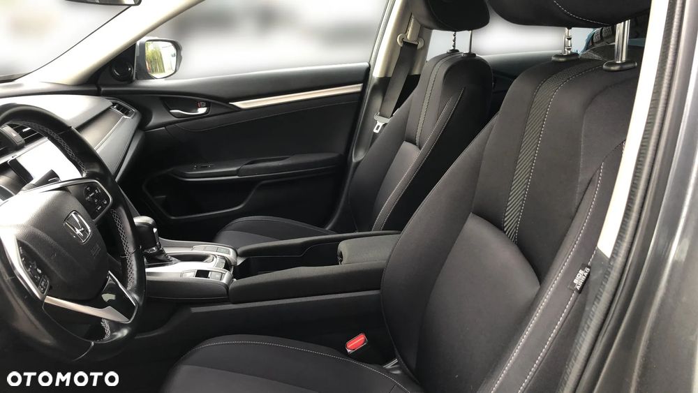 Honda Civic 1.5 T Elegance CVT - 11
