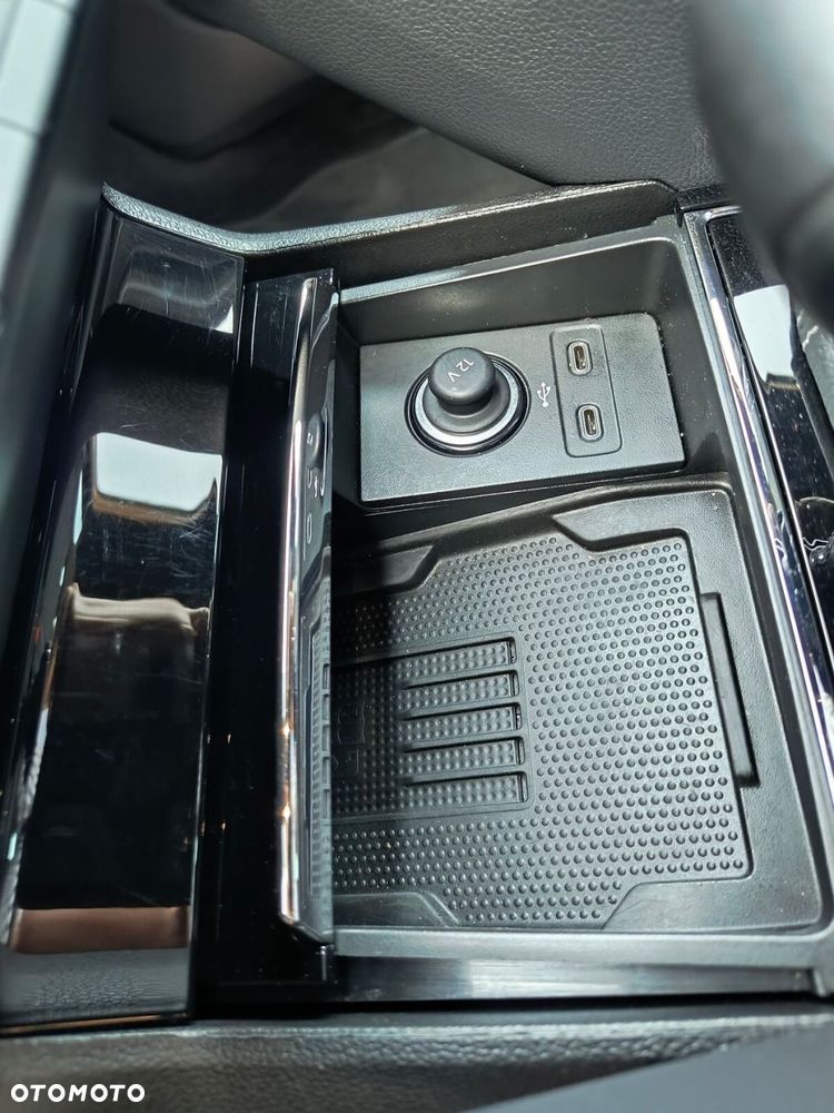 Skoda Karoq 1.5 TSI ACT Sportline DSG - 23