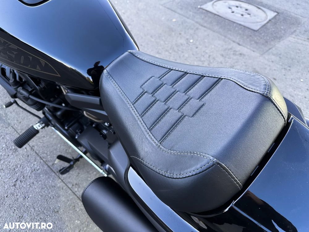 Harley-Davidson Sportster S - 12