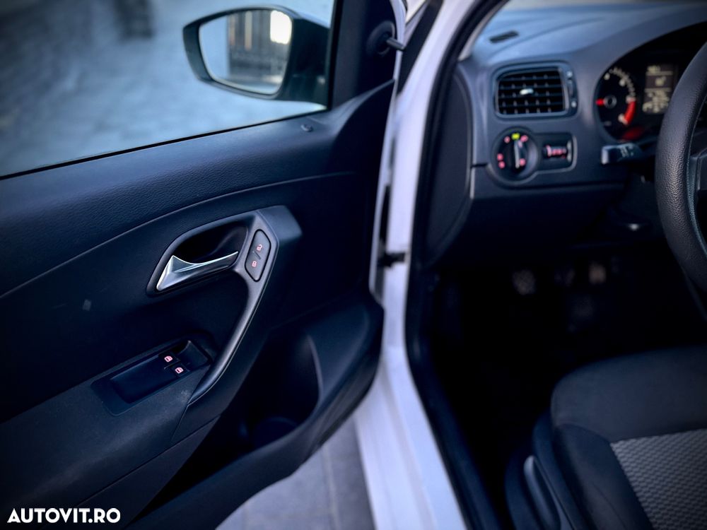 Volkswagen Polo 1.2 TDI CR DPF Comfortline - 19